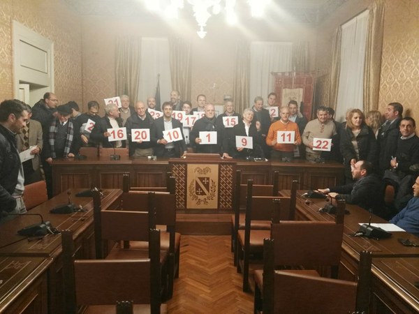 4e48e959-7ff0-4a18-83fc-6d7442e7f56f