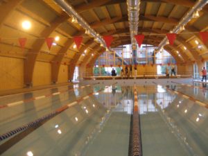 Piscina comunale, trovata la soluzione: domani torna l'apertura mattutina