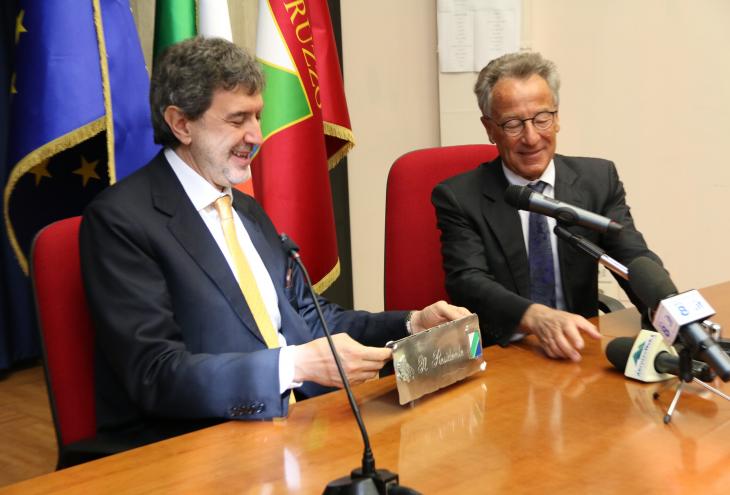 Regione, si insedia il neo presidente Marslio "Ci aspetta un duro lavoro"VIDEO