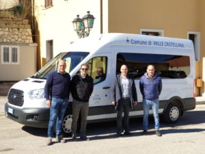 Valle Castellana, un nuovo pulmino acquistato con i fondi del comitato sisma