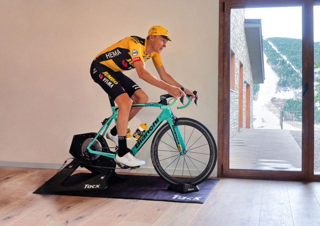 Al via domani il Giro d'Italia Virtual by Enel