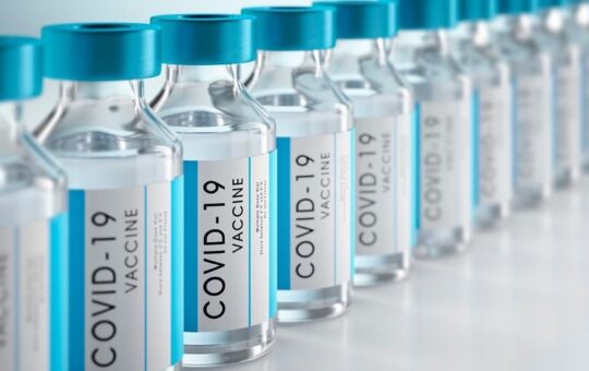 Vaccini Covid: aperture straordinarie all’hub Parco della Scienza di Teramo