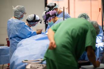Specializzandi in sala operatoria? Proposta che apre una questione di sicurezza