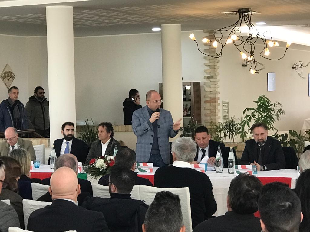 Campli, visita del commissario alla ricostruzione Castelli: lavori per 12 milioni