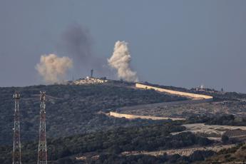 Raid in Libano, “feriti 4 osservatori Onu”. Calca e spari durante consegna aiuti a Gaza City, 5 morti