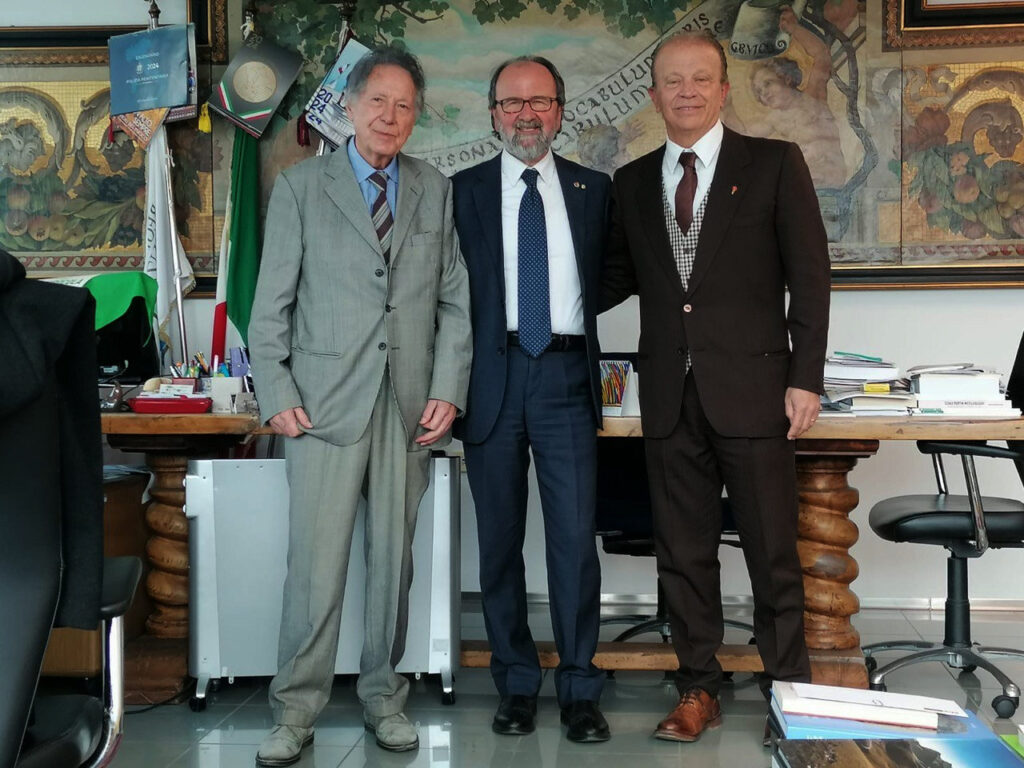 L' associazione famiglie emigranti stipula convenzione con l'Università di Teramo