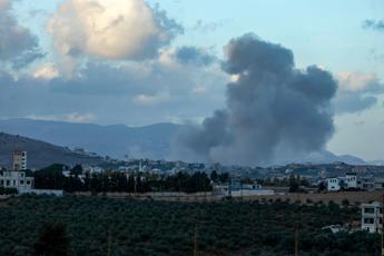 Israele bombarda il Libano: “Attacco mirato”. Beirut: “Uccisi 5 bambini”