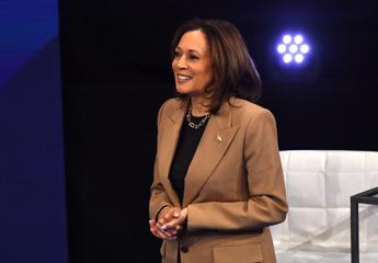 Harris pubblica la cartella clinica: “Salute perfetta”. E come sta Trump?