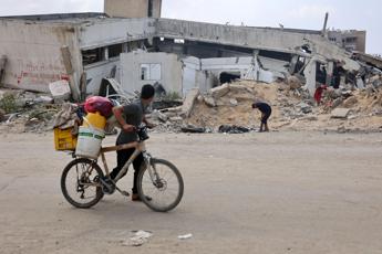 Israele: “Oltre 100 razzi da Libano”. 007 Tel Aviv: 51 ostaggi ancora vivi
