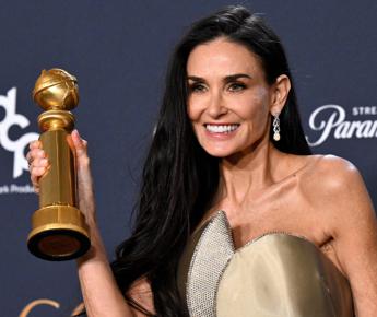 Golden Globes, trionfo di ‘Emilia Perez’ e Demi Moore. Nessun premio a ‘Vermiglio’