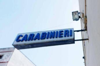 Trani, giovane disabile preso a calci e pugni da un 16enne per ‘uno sguardo di troppo’ alla fidanzata