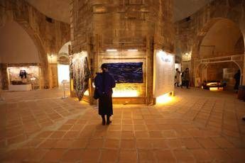 La Biennale del Tessile di Türkiye apre le porte “All’Incrocio tra Acqua e Arte”