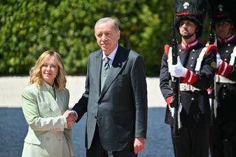 Vertice Italia-Turchia, Meloni incontra Erdogan: “Confermata solidità dei rapporti”