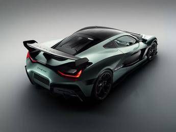 Rimac Nevera R premiata con il Red Dot Award 2025