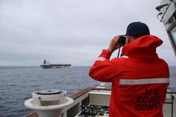 Venezuela, Usa sequestrano la petroliera legata alla Russia