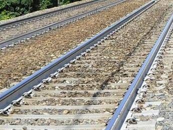 Milano Cortina, sabotaggio linea ferroviaria Pesaro: rivendicazione su blog anarchico
