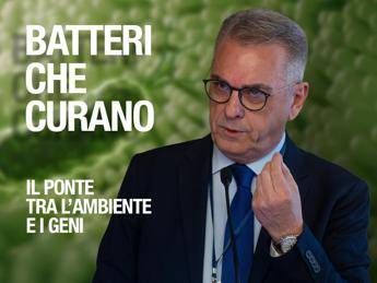 I batteri che curano, l’immunologo: “Microbiota in equilibrio e diversità sono la garanzia per invecchiamento in salute”