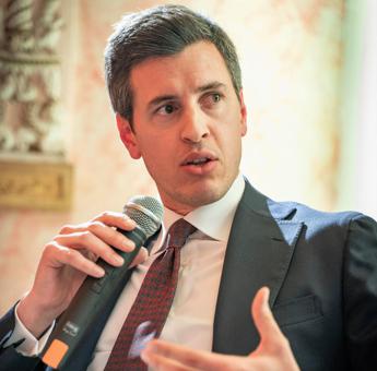 Ai, il giuslavorista: “Contratto accelerazione professionale per ‘salvare’ capitale umano”