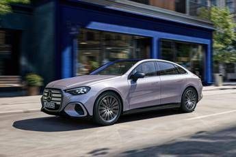 Mercedes, cresce la classe C con l’elettrica 300 4Matic